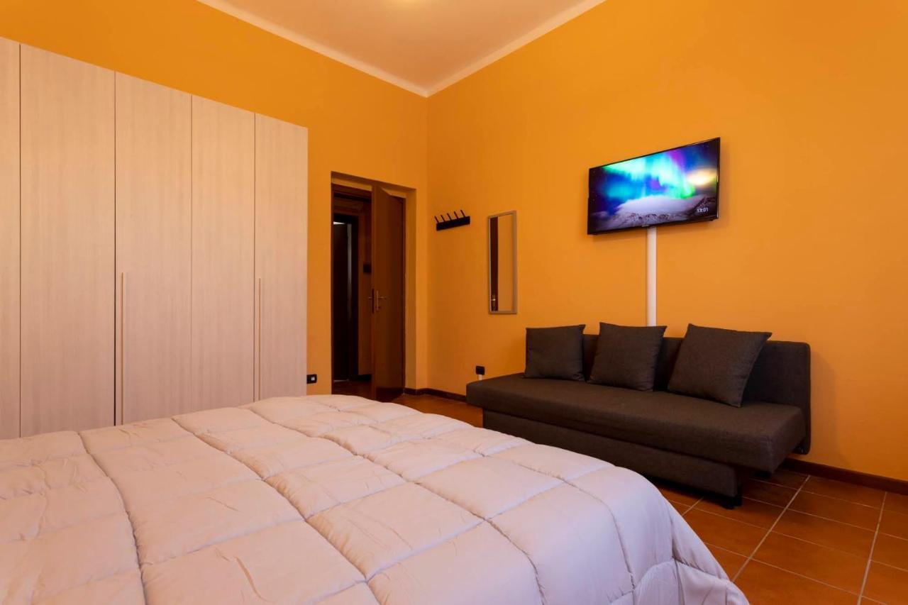 The Novara Gateway - Appartamento โนวารา ภายนอก รูปภาพ