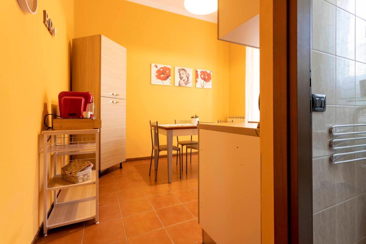 The Novara Gateway - Appartamento โนวารา ภายนอก รูปภาพ